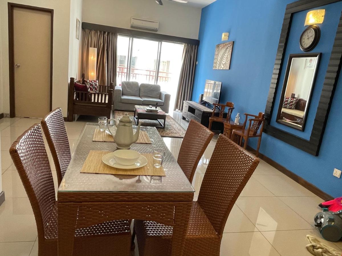 Apartment 3 8-10pax At Amari Bukit Katil, Ayer Keroh