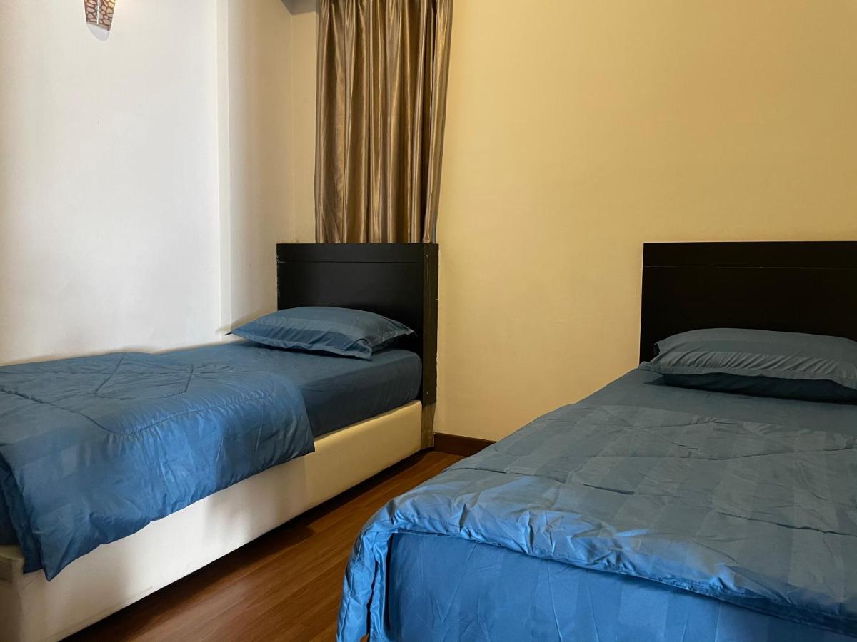 3 8-10pax At Amari Bukit Katil, Ayer Keroh Apartemen