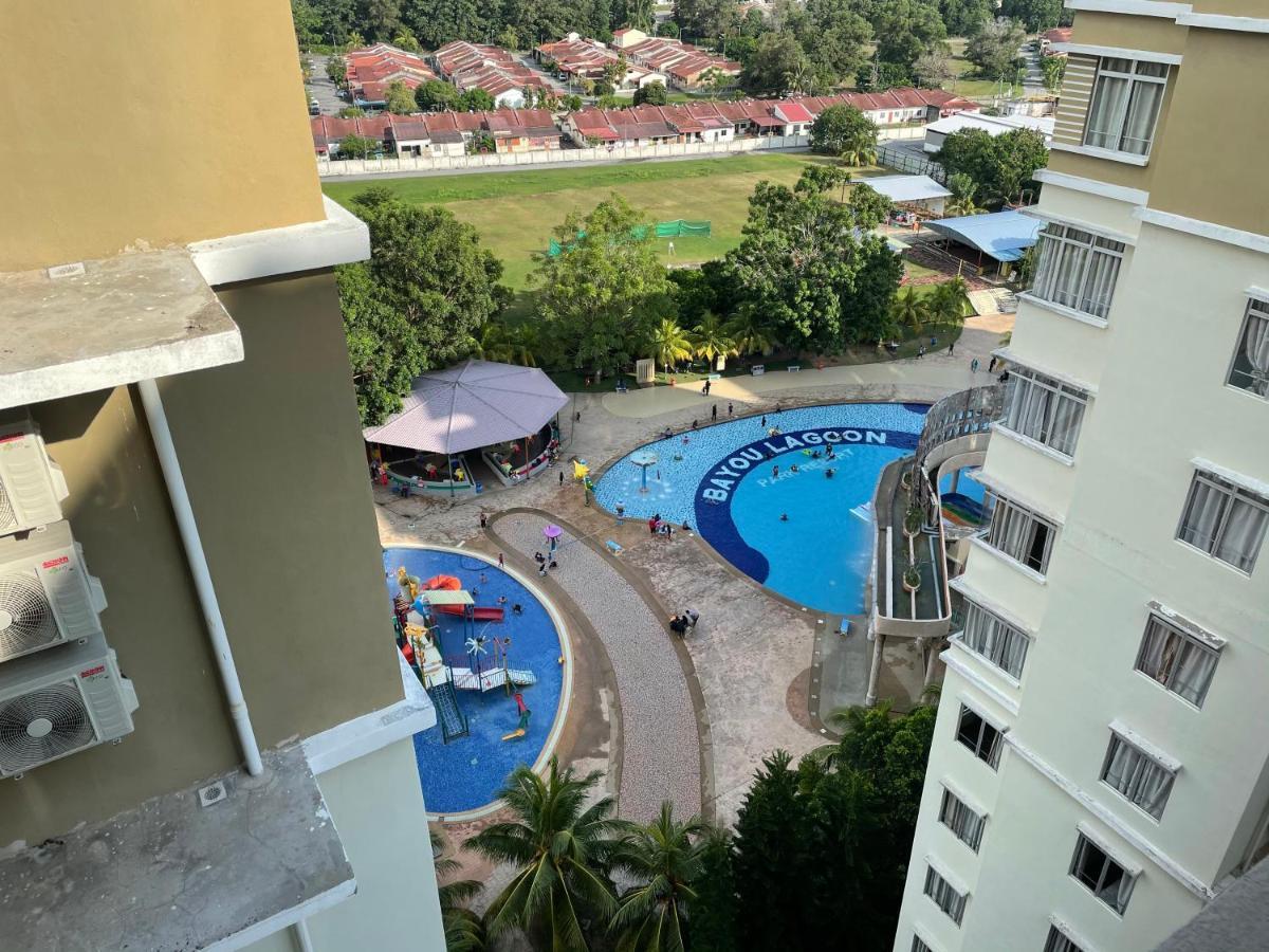 3 8-10pax At Amari Bukit Katil, Ayer Keroh Apartment
